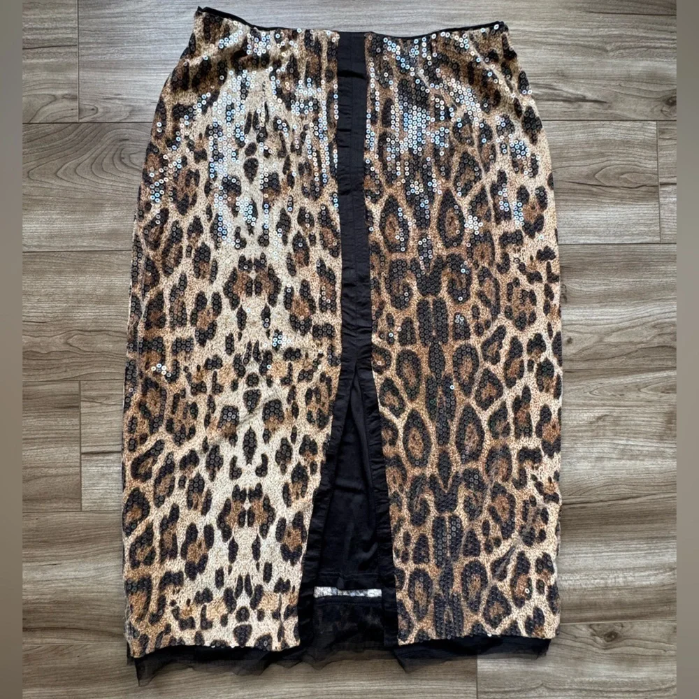Grey Lab Skirt Brown Black cheetah print sequins Women’s Size M NWT